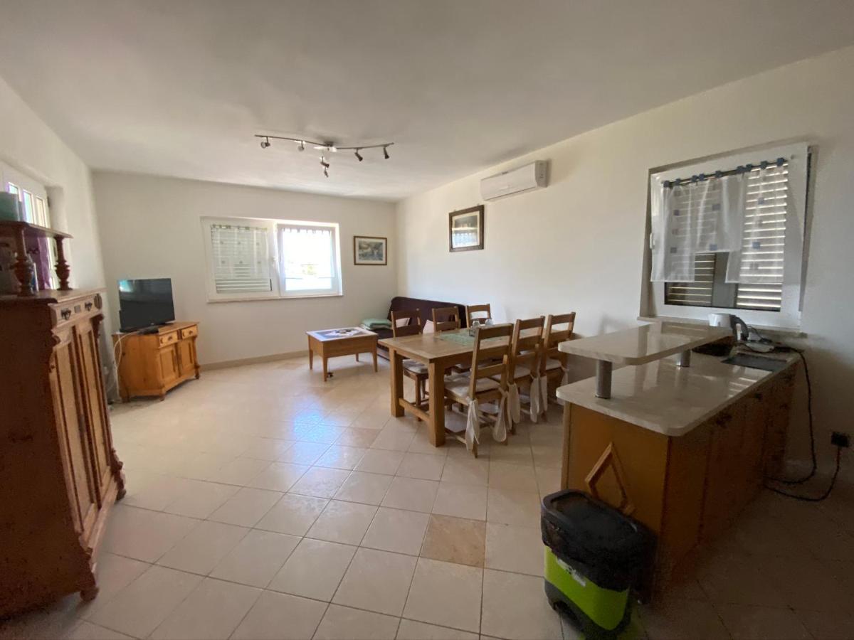 Apartmani-joe * Podglavica