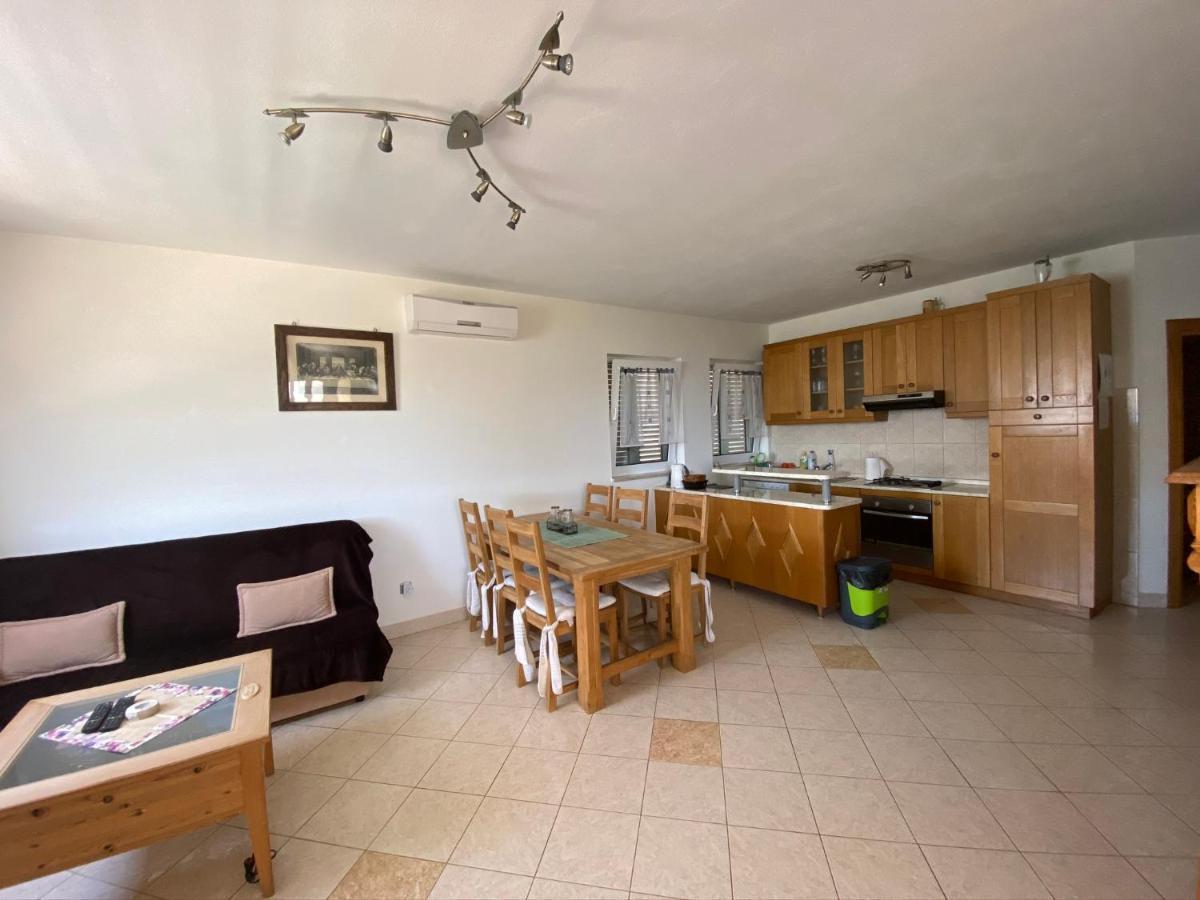 Apartmani-joe * Podglavica
